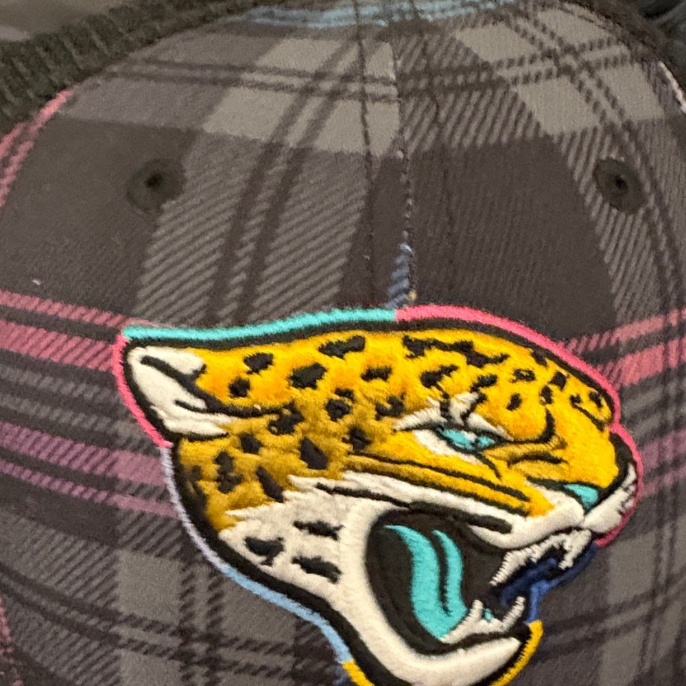 2024 Crucial Catch 9SEVENTY Trucker Jacksonville Jaguars - Picture 2 of 8